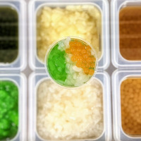 Happy St. Patrick's Day! Head to Pearls for the perfect pour!!! 😉 Sláinte!!!

#bubbletea #stpatricksday☘️ #Sláinte #Pearls #boba